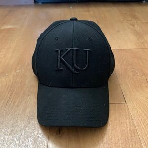 KU all black hat